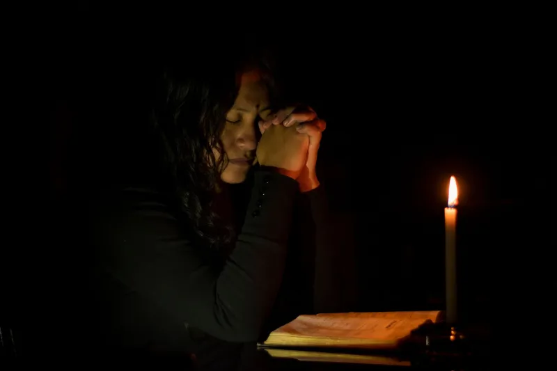 When Darkness Becomes a Doorway: Ancient Night Prayer Traditions and the American Soul in the Age of Artificial Light