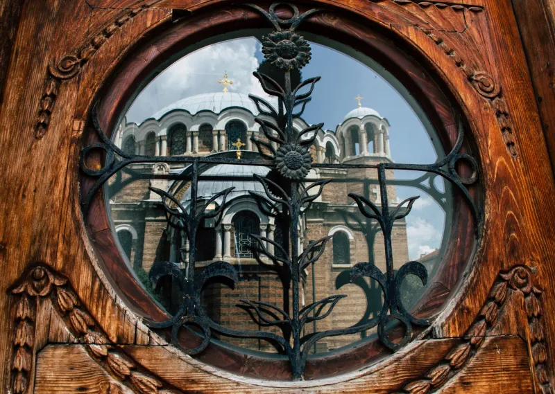 Guarding the Gateway: How Americans Are Embracing the World's Doorway Blessing Traditions